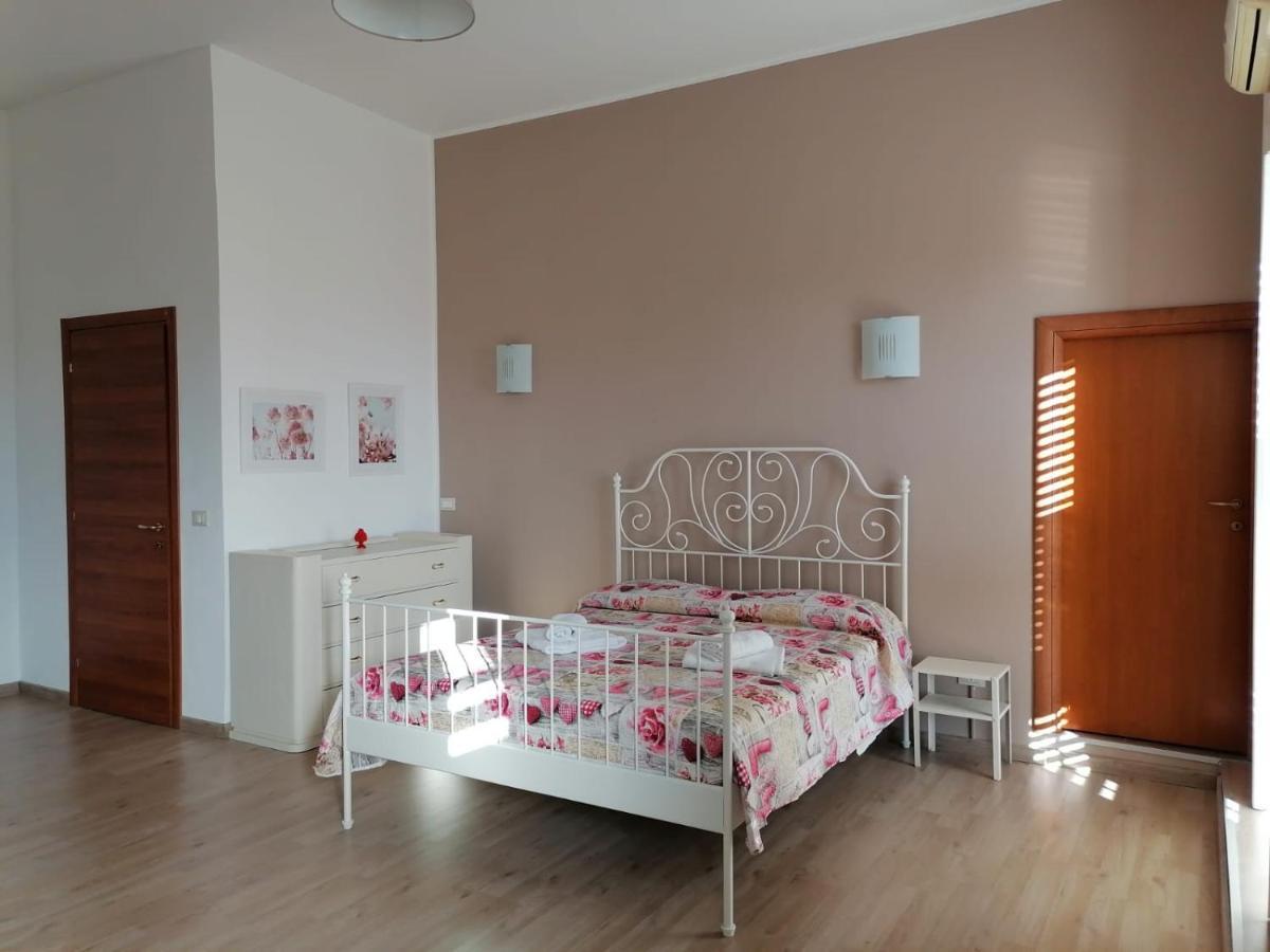 Casa Smile Apartment Syracuse ภายนอก รูปภาพ