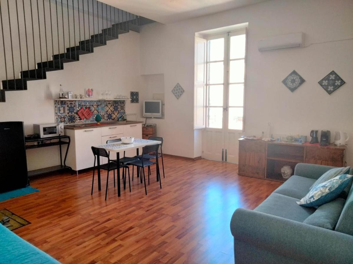 Casa Smile Apartment Syracuse ภายนอก รูปภาพ